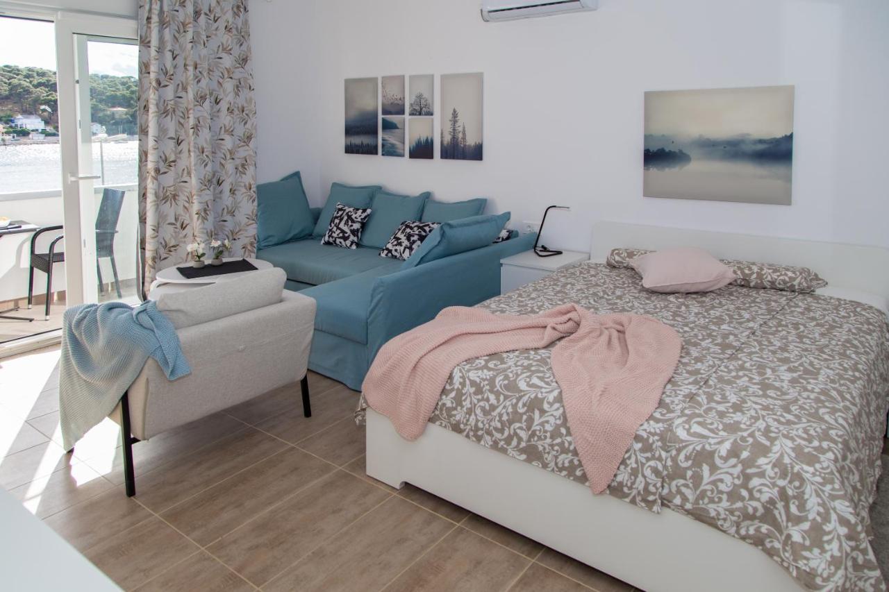 Apartment Gordon Малий Лошинь Екстер'єр фото